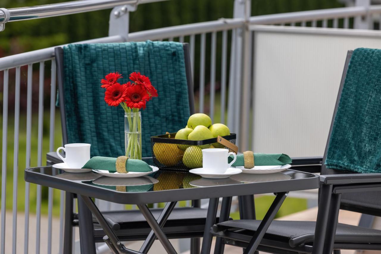 Apartamento Karat Pobierowo Exterior foto