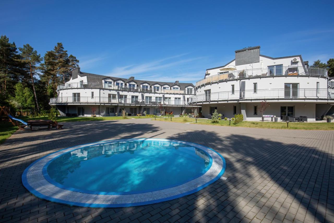 Apartamento Karat Pobierowo Exterior foto